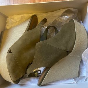 Steven Madden wedge heels